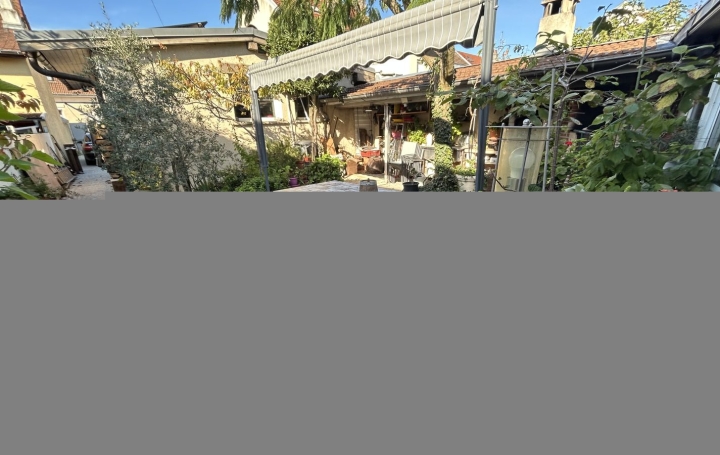 Maison DIJON (21000)  160 m2 430 000 € 