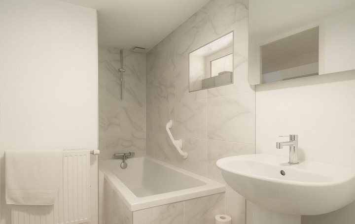 Maison DIJON (21000)  156 m2 530 000 € 