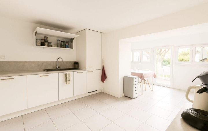 Maison DIJON (21000)  156 m2 530 000 € 