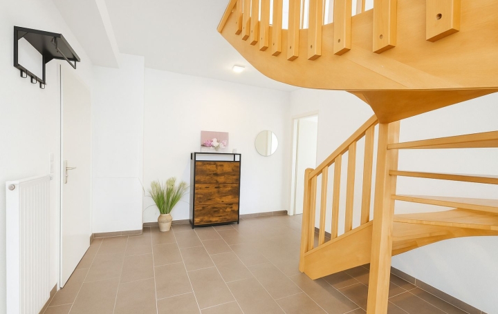 Maison BEAUZELLE (31700)  92 m2 345 000 € 