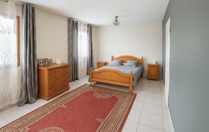 Maison CHALON-SUR-SAONE (71100)  126 m2 258 500 € 