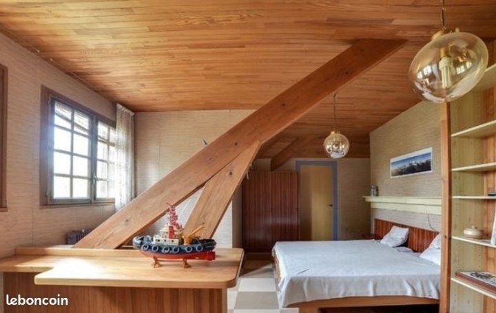 Maison PONT-DE-POITTE (39130)  309 m2 270 000 € 