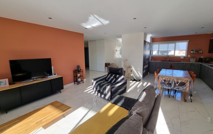 Maison CHALON-SUR-SAONE (71100)  136 m2 329 000 € 