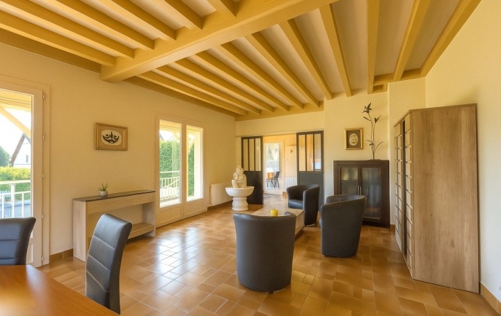 Maison SAINT-MARCEL (71380)  182 m2 254 000 € 