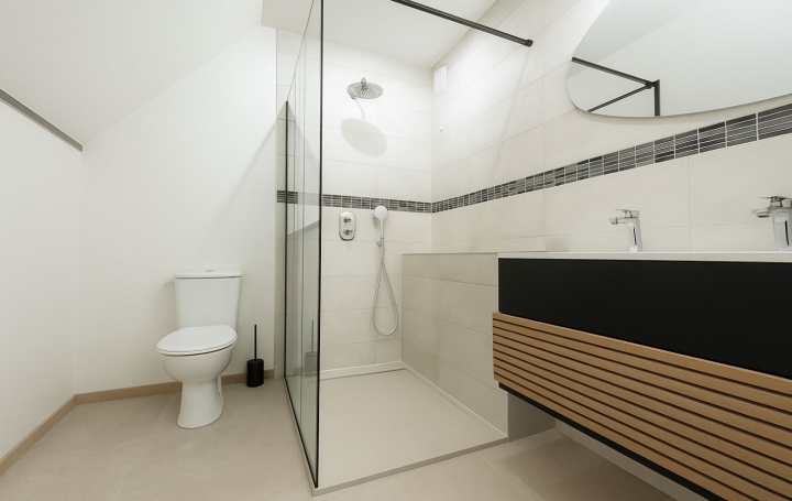 3 Pièces CHALON-SUR-SAONE (71100)  97 m2 211 000 € 