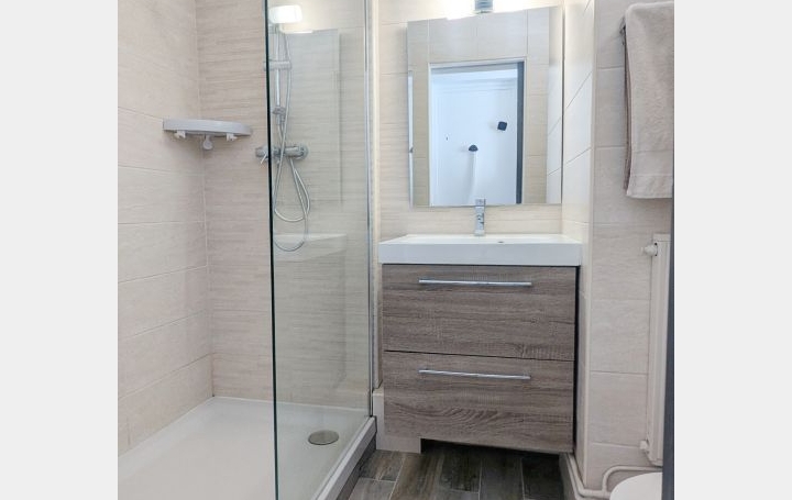 Studio DIJON (21000)  26 m2 97 000 € 