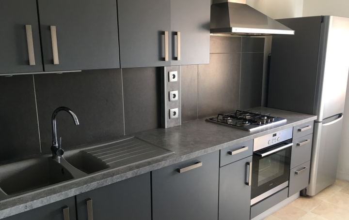 3 Pièces CHALON-SUR-SAONE (71100)  65 m2 75 000 € 