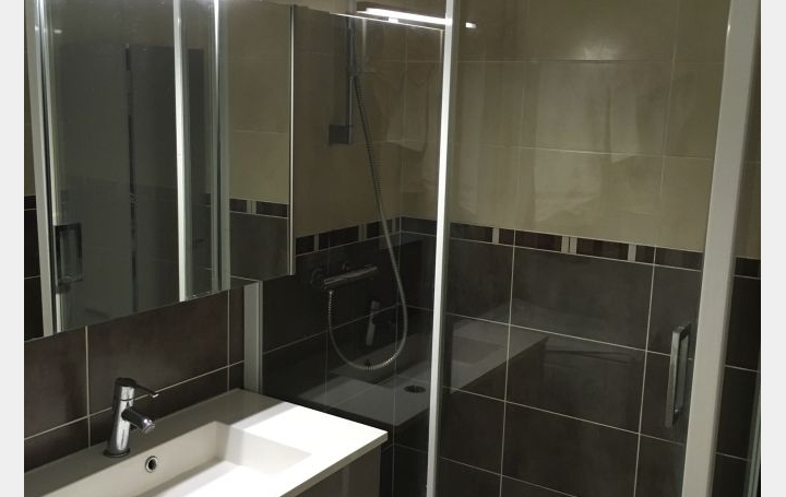 3 Pièces CHALON-SUR-SAONE (71100)  65 m2 75 000 € 