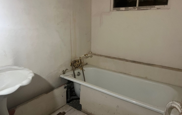 Maison SAINTE-SABINE (21320)  115 m2 98 100 € 