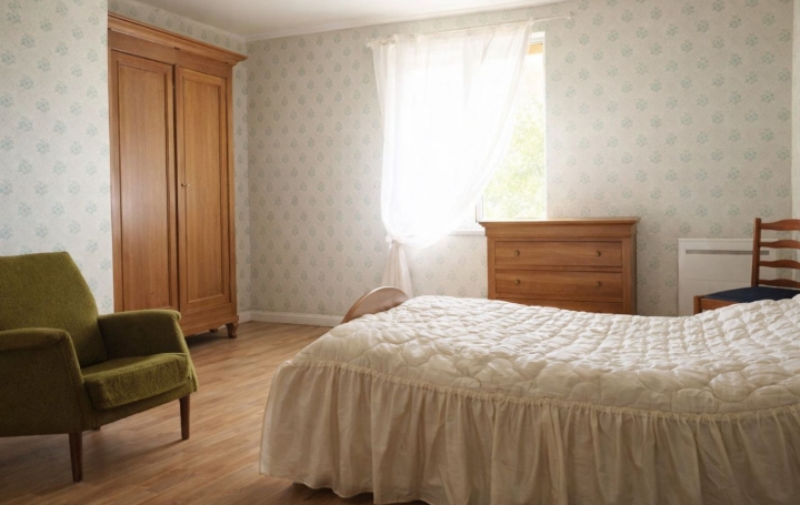 Maison MONTREVEL (39320)  90 m2 99 000 € 