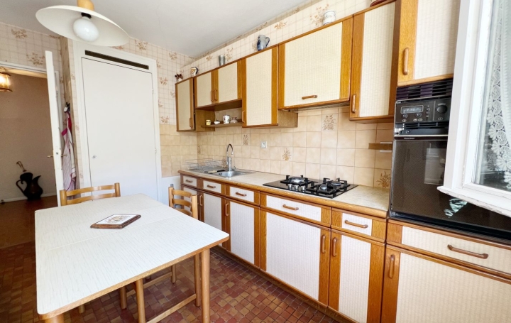 5 Pièces MONTCEAU-LES-MINES (71300)  89 m2 53 900 € 