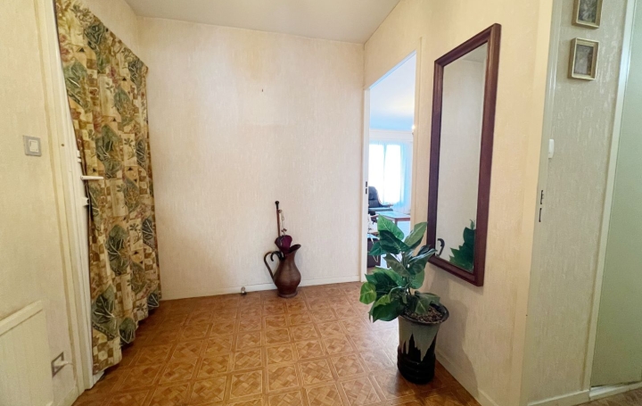 5 Pièces MONTCEAU-LES-MINES (71300)  89 m2 53 900 € 