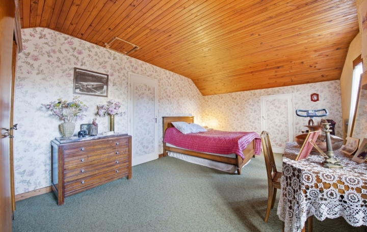 Maison LES BORDES (71350)  110 m2 149 000 € 