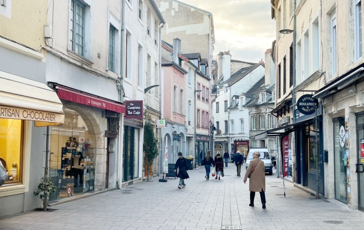 4 Pièces CHALON-SUR-SAONE (71100)  60 m2 99 900 € 