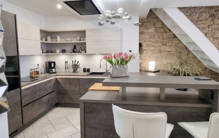 5 Pièces CHALON-SUR-SAONE (71100)  110 m2 189 500 € 