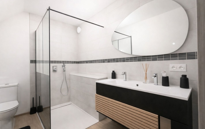 3 Pièces CHALON-SUR-SAONE (71100)  96 m2 200 000 € 