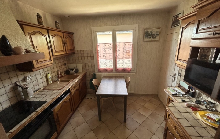 Maison DIJON (21000)  75 m2 242 000 € 