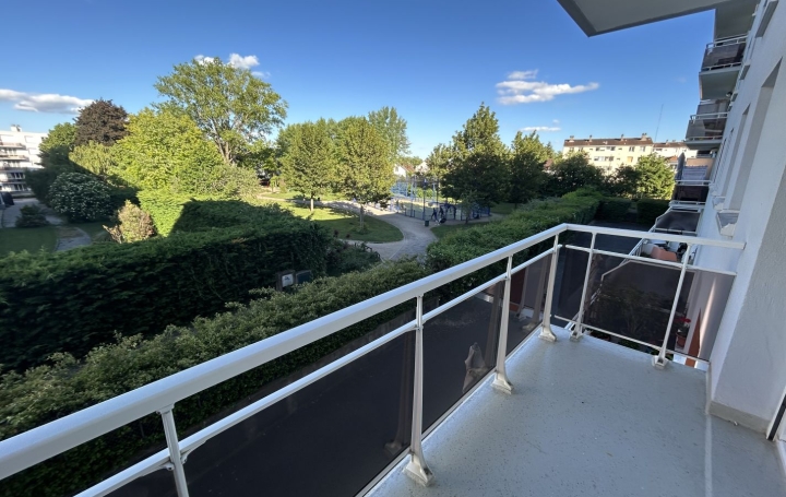 4 Pièces DIJON (21000)  81 m2 185 000 € 