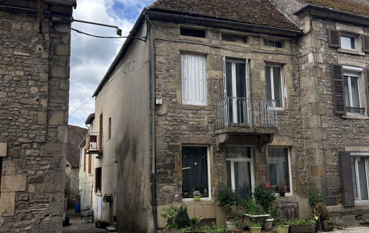 Immeuble ARNAY-LE-DUC (21230) 185 m<sup>2</sup> 130 000 € 