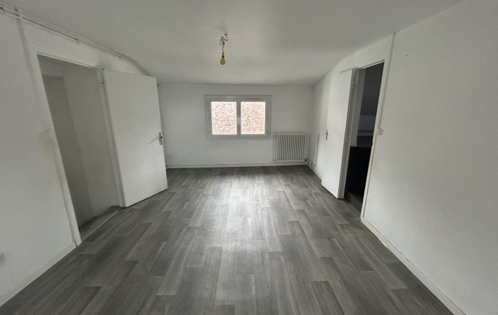 Immeuble ARNAY-LE-DUC (21230)  185 m2 130 000 € 