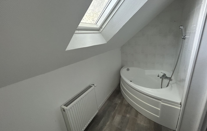 Immeuble ARNAY-LE-DUC (21230)  185 m2 130 000 € 
