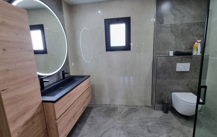 Maison EPERVANS (71380)  142 m2 329 000 € 