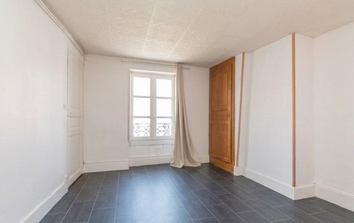 4 Pièces CHALON-SUR-SAONE (71100)  79 m2 135 500 € 