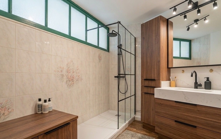 4 Pièces CHALON-SUR-SAONE (71100)  79 m2 135 500 € 