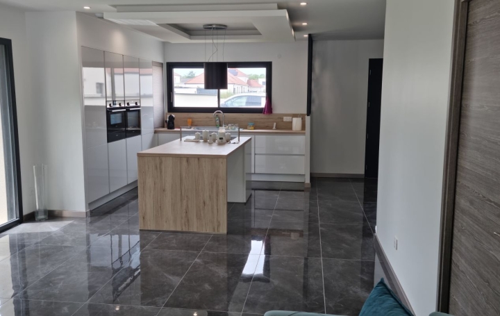 Villa FAUVERNEY (21110)  132 m2 498 900 € 