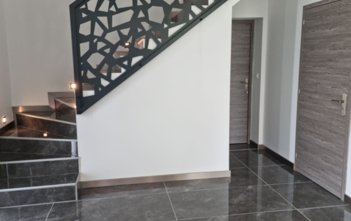 Villa FAUVERNEY (21110)  132 m2 498 900 € 