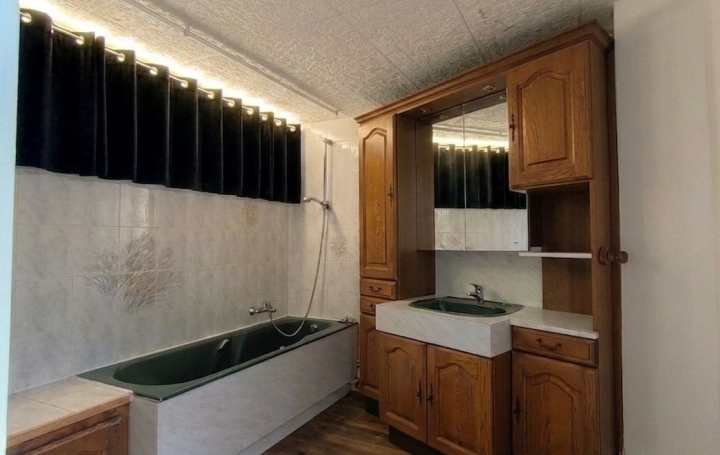 4 Pièces CHALON-SUR-SAONE (71100)  79 m2 123 000 € 