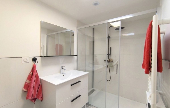 Maison LOUHANS (71500)  255 m2 372 000 € 