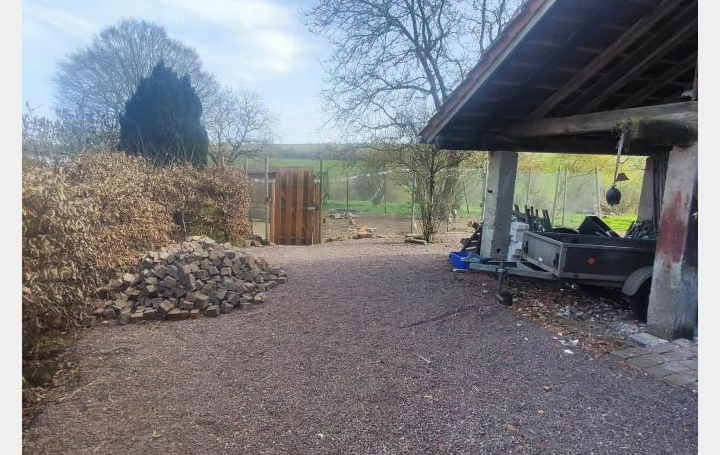 Maison ROLBING (57720)  180 m2 294 000 € 