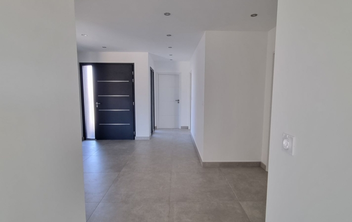 Villa SASSENAY (71530)  147 m2 379 000 € 