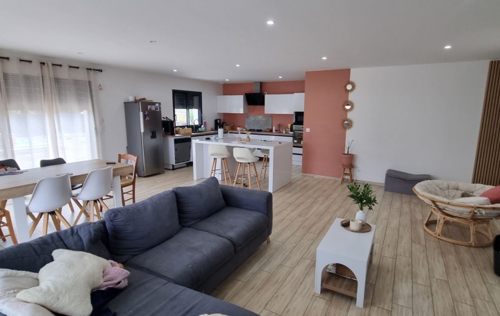 Maison CHALON-SUR-SAONE (71100)  129 m2 299 800 € 