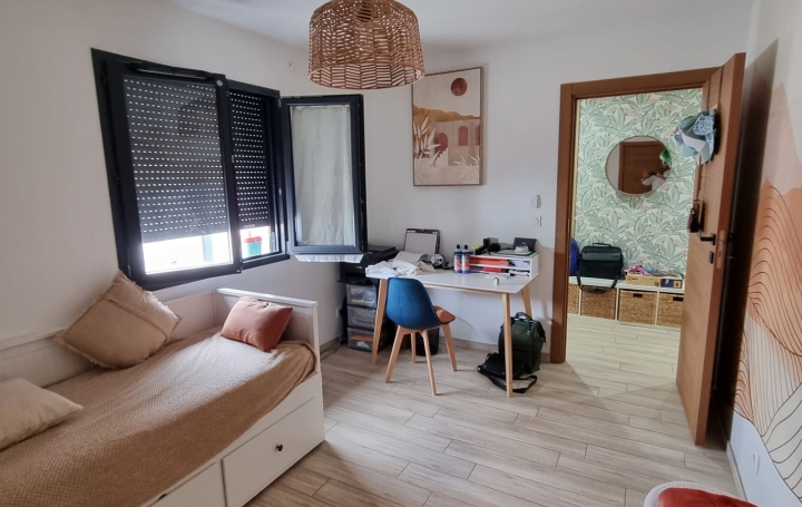 Maison CHALON-SUR-SAONE (71100)  129 m2 299 800 € 