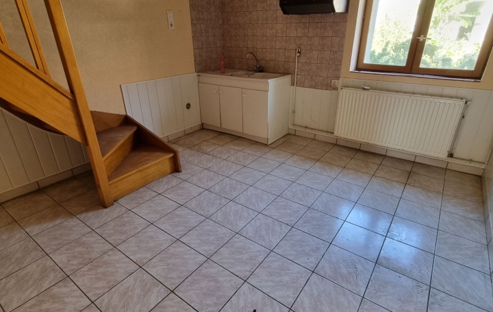 Maison CHALON-SUR-SAONE (71100)  200 m2 137 000 € 