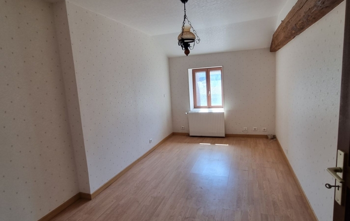 Maison CHALON-SUR-SAONE (71100)  200 m2 137 000 € 