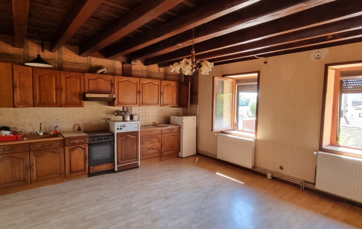 Maison CHALON-SUR-SAONE (71100)  200 m2 137 000 € 