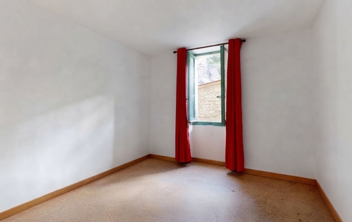 Maison L'ISLE-SUR-LA-SORGUE (84800)  112 m2 305 000 € 