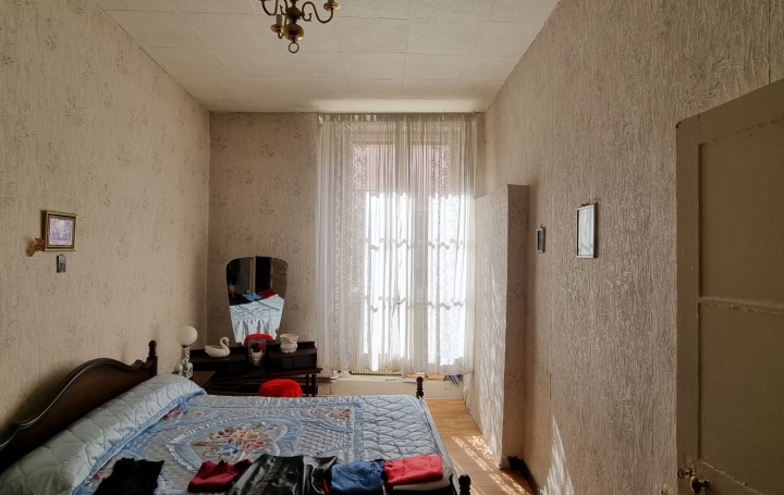 6 Pièces CHALON-SUR-SAONE (71100)  120 m2 139 000 € 