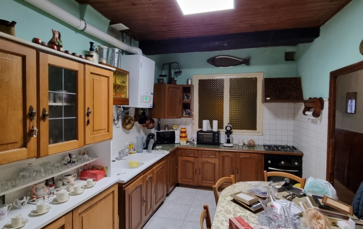 6 Pièces CHALON-SUR-SAONE (71100)  120 m2 139 000 € 