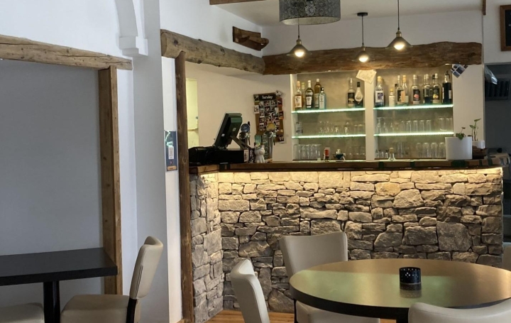 Activité commerciale PASSY (74190)  129 m2 88 000 € 