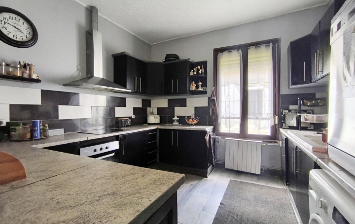 Maison CRISSEY (71530)  170 m2 349 900 € 