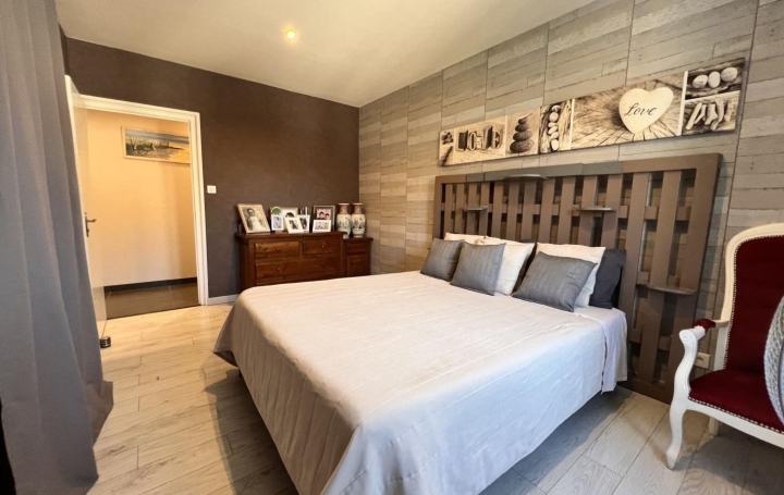 Maison SENNECEY-LE-GRAND (71240)  145 m2 304 000 € 