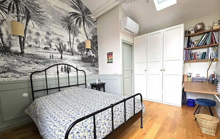 Maison CRISSEY (71530)  180 m2 350 000 € 