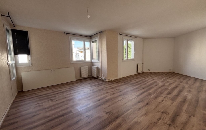 4 Pièces CHALON-SUR-SAONE (71100)  82 m2 144 400 € 