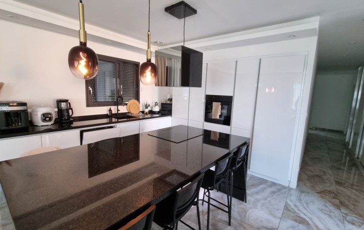 Villa CHALON-SUR-SAONE (71100)  119 m2 309 500 € 