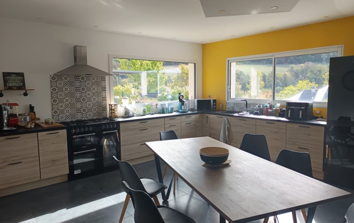 Maison FLAVIGNEROT (21160)  149 m2 395 000 € 