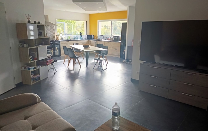 Maison FLAVIGNEROT (21160)  149 m2 395 000 € 